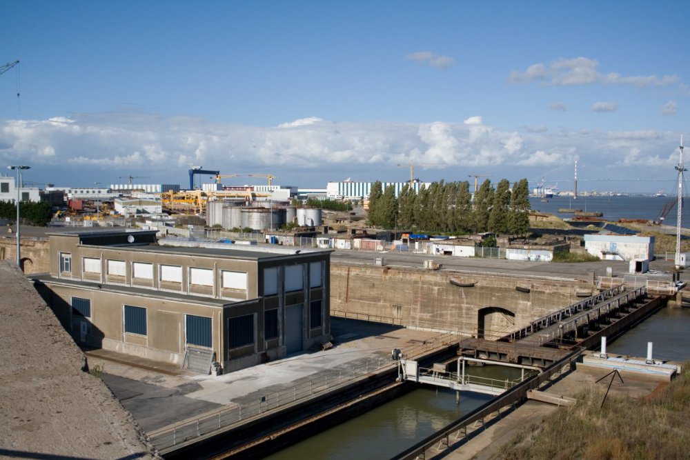 1154829086_Forme_Joubert_-_porte_et_usine_de_pompageDUZE.thumb.jpg.8fdef3faea138595f565a8fa22347e57.jpg