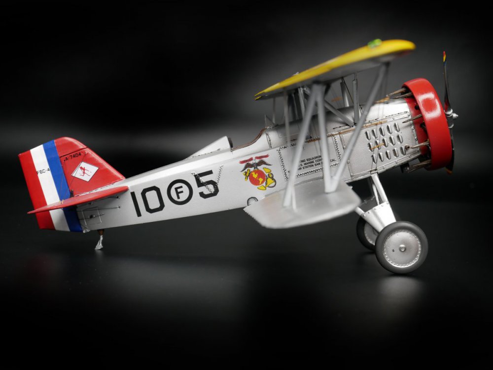 Curtiss F6C-4 Lukgraph 1-32 scale kit 1.jpg