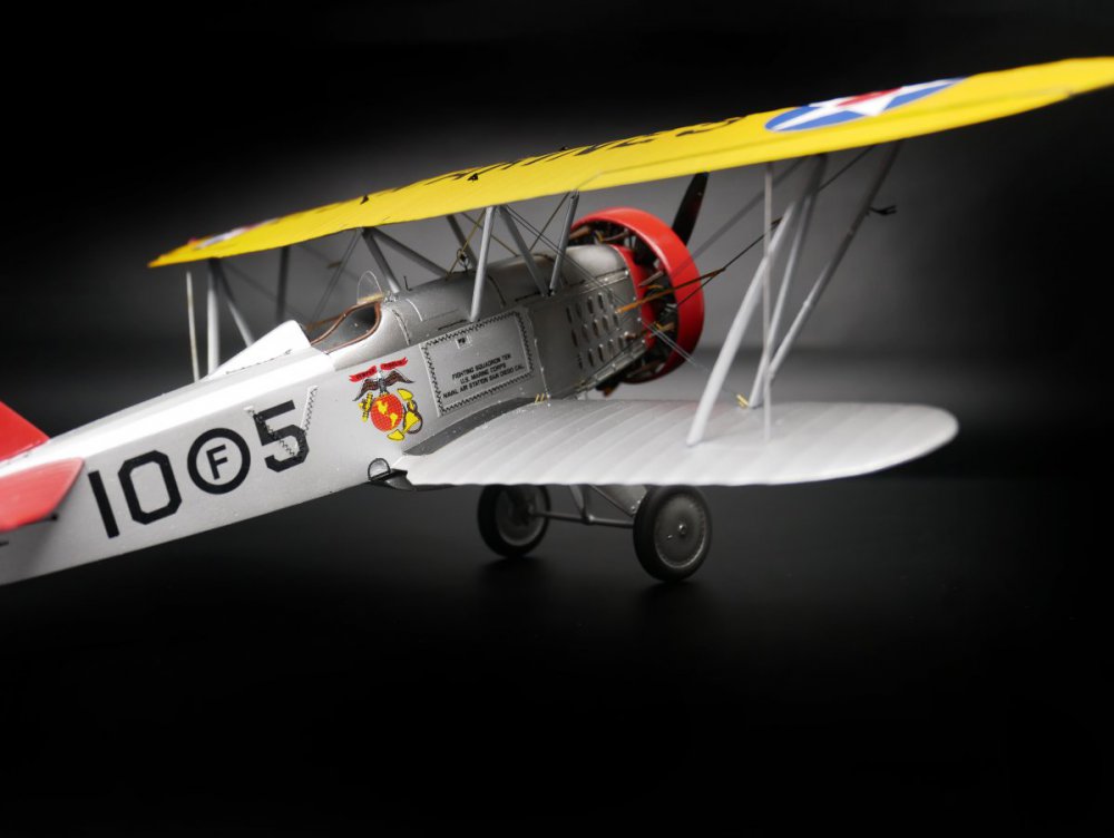 Curtiss F6C-4 Lukgraph 1-32 scale kit 8.jpg
