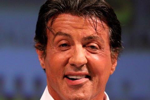 1281958_Sylvester_Stallone_by_Gage_Skidmore.jpg.5c3bcf53875a7ca43be61540d04bed7c.jpg