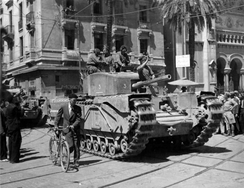 Churchill_Mk_III_Victory_Parade_In_TunisTunisia12_05_1943.jpg