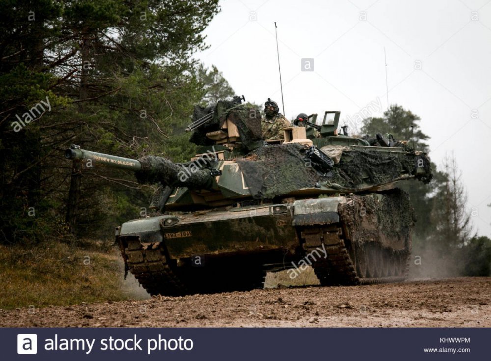 an-m-1-abrams-tank-crew-participates-in-the-allied-spirit-vii-training-KHWWPM.jpg