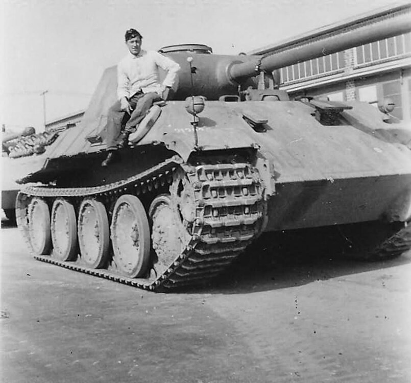 Panzer_V_Panther_Ausf_D_2.thumb.jpg.fe999b59f57119bee80d2299c3181f75.jpg