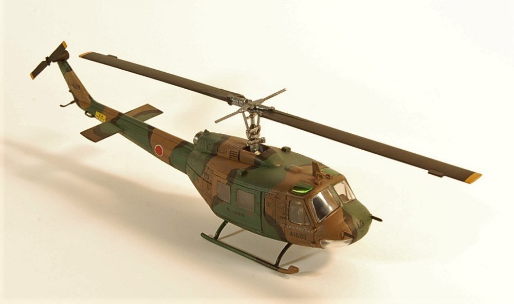 Bell UH-1 - 12.JPG