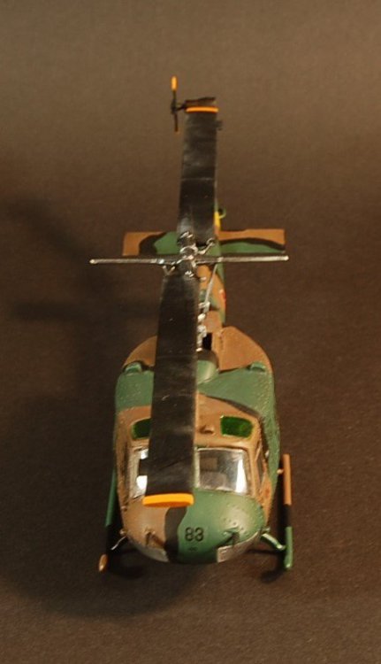 Bell UH-1 - 18.JPG