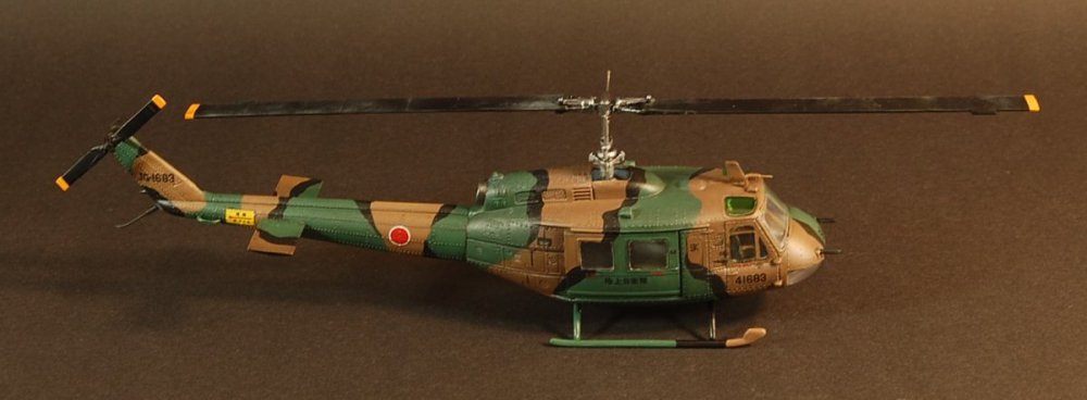 Bell UH-1 - 20.JPG