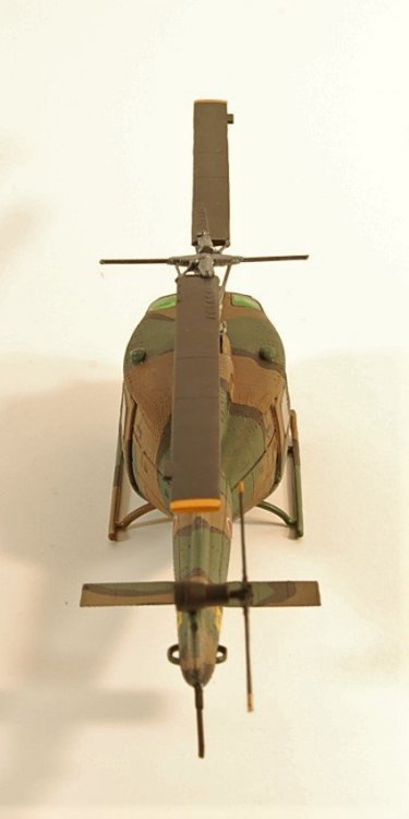 Bell UH-1 - 15.JPG