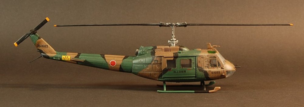 Bell UH-1 - 29.JPG