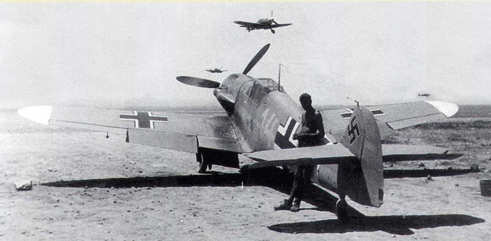 Messerschmitt-Bf-109F4Trop-3.JG27-Yellow-14-Hans-Joachim-Marseille-WNr-10137-Africa-21st-June-1942-01.thumb.jpg.01b7a2c354d2a180361b9bf25adbba13.jpg