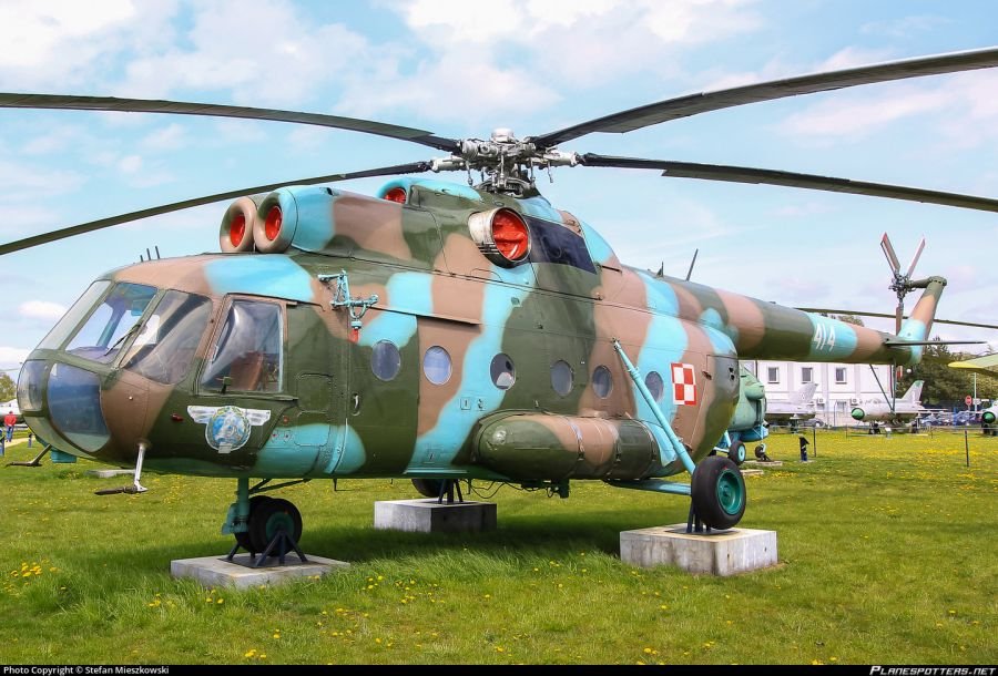 Mi-8.jpg.371da92f7261251257dbdc6f59b54499.jpg