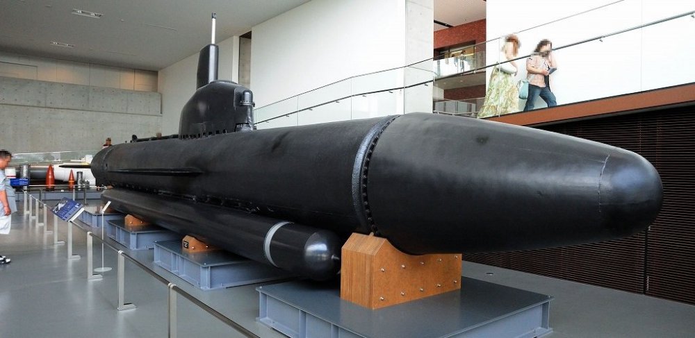 Kairyu_class_submarine.thumb.jpg.cbf844282b45d1f5a17f281e02919b15.jpg