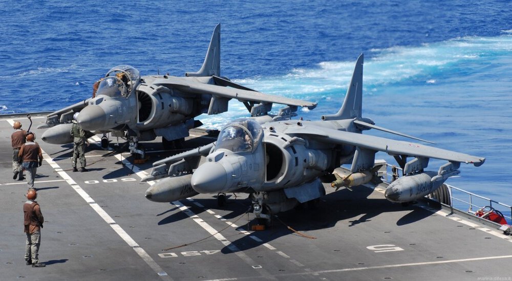 AV-8B-Harrier-MMI-30.jpg