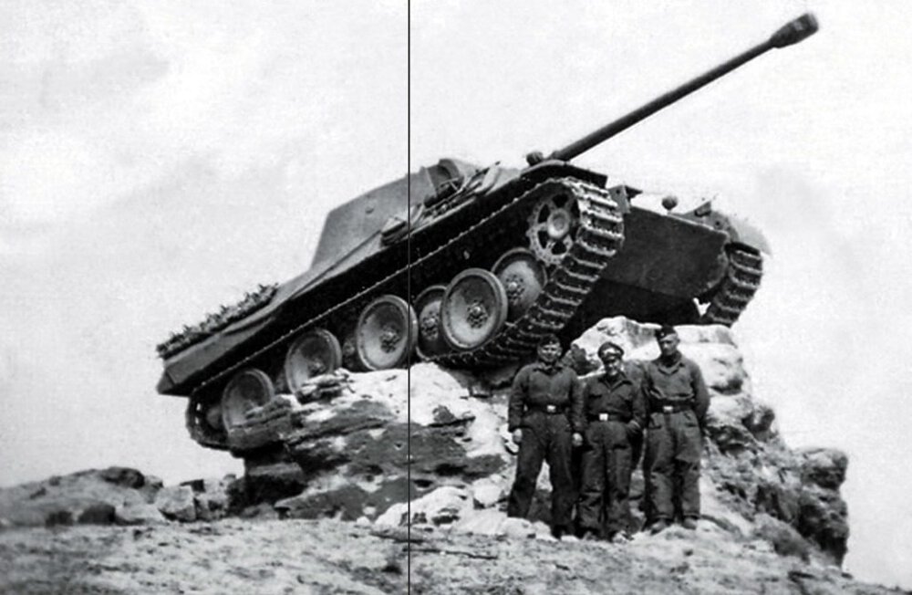 Panther-tank-5-1024x668.thumb.jpg.d21bb6f6ed3d193b94132d1c6d023521.jpg