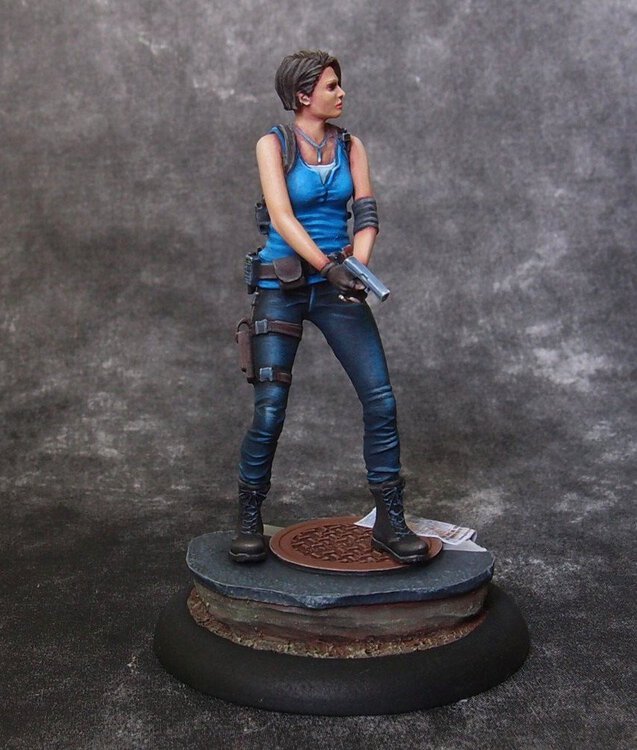 Jill_Valentine_4.thumb.JPG.4b7515ec6f972a7895a994ebe7f07e1f.JPG