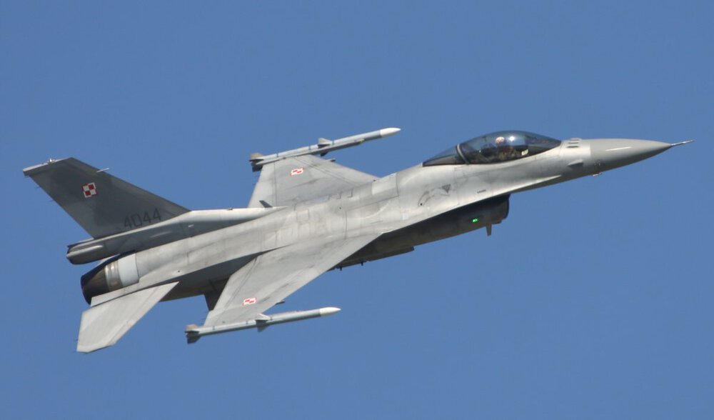 F-16C_Polska_5594.thumb.jpg.236d7c11fce2985a71dc358690fc2ee0.jpg