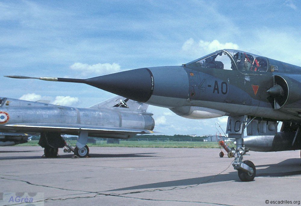 Mirage3E_1-4_nez_ag.thumb.jpg.d2bf0b3b5376aef80388a3b837728ba7.jpg