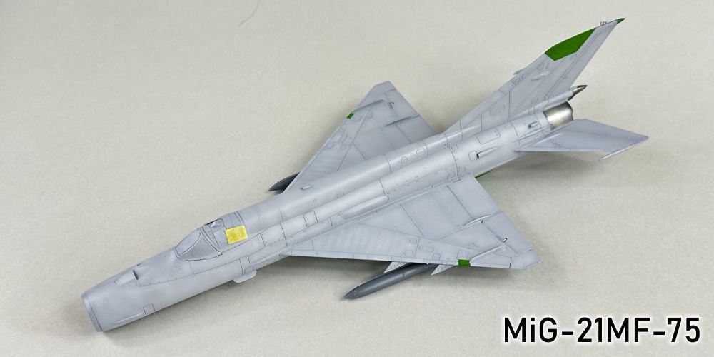 710470324_MiG-21MF-75036r.jpg.04d11b044fd7468387fc4831e2ac7489.jpg