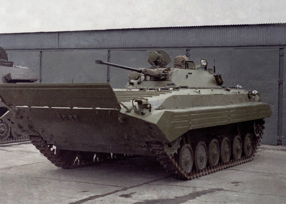 BMP2_MF806.jpg