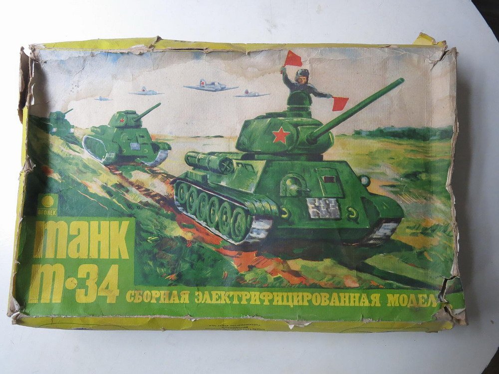 tank-t-34-ogonek-1-30-s-elektrickou-montazi-sedmdesata-leta-sssr-102607706.jpg.ef0ec0ace233447b0f8a2e8a37e6564f.jpg