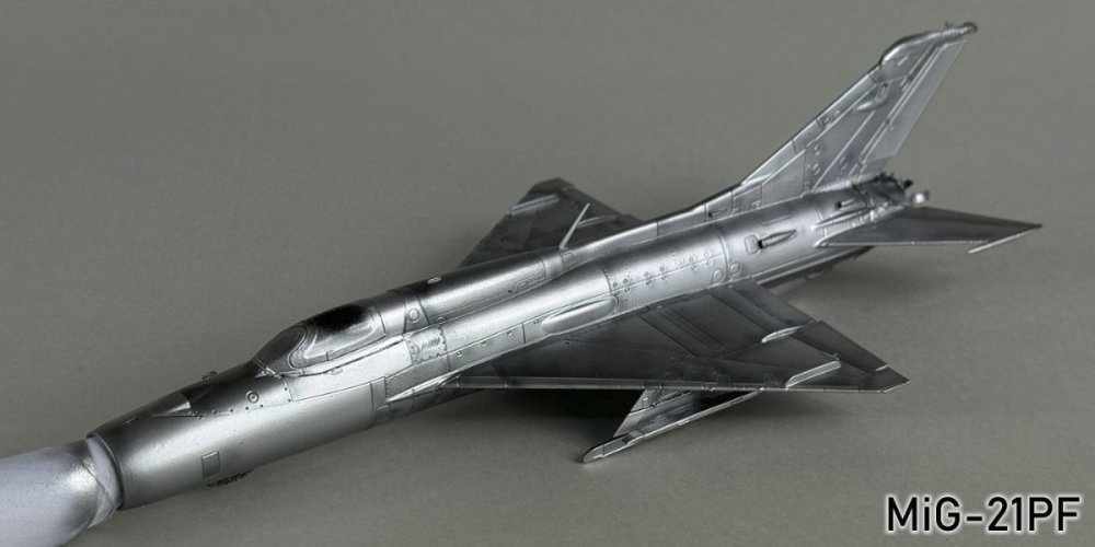 1397800754_MiG-21PF017a.thumb.jpg.6af3e25c1906a1ede156ff3ebb454e63.jpg