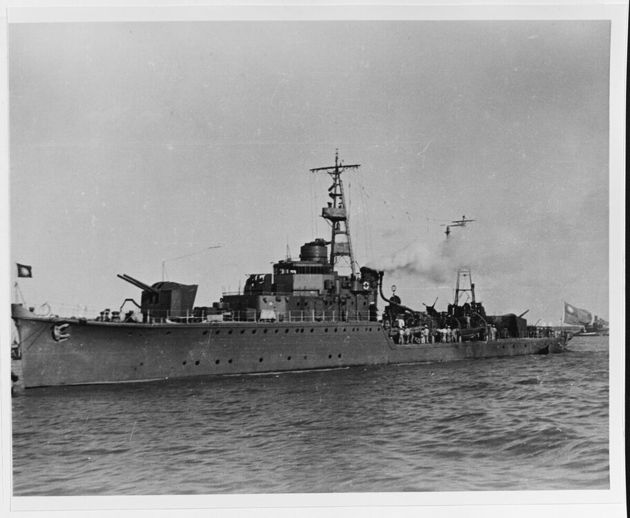 1324508078_CHANGCHI(Chinesegunboat1946-49ex-JapaneseUJI)ss.thumb.jpg.fd83ff02d4dcf9f8fd60e61f7f769723.jpg