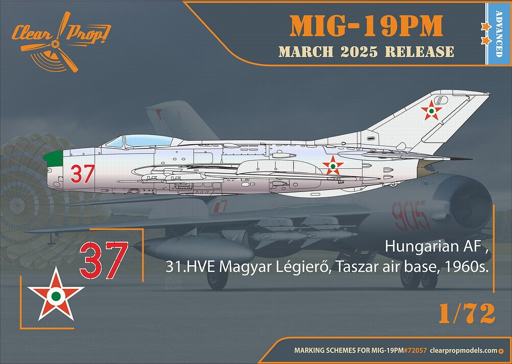 mig-19-37.jpg.6154ef812be8097b91cf3414bfa3071c.jpg