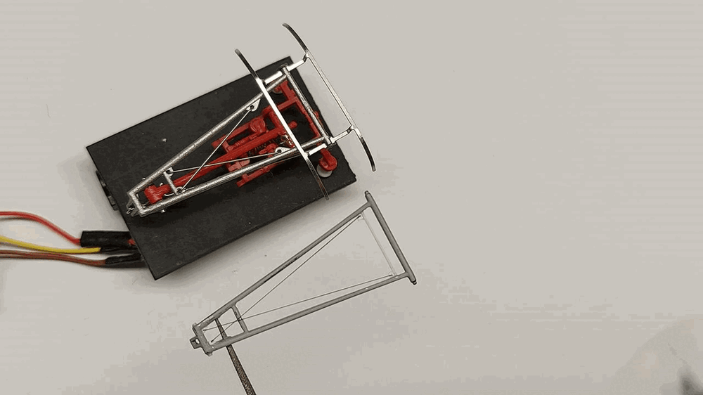 1680099539_90(Copy).thumb.gif.36c95513f572e56ec95445d2bf26b379.gif