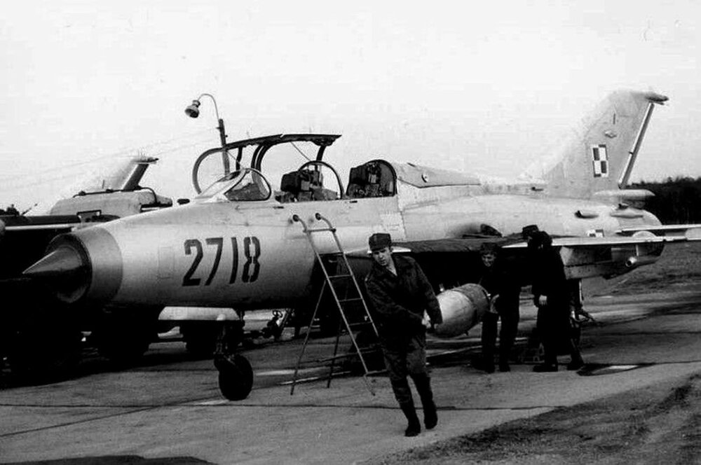 21U z S-13 (2).jpg