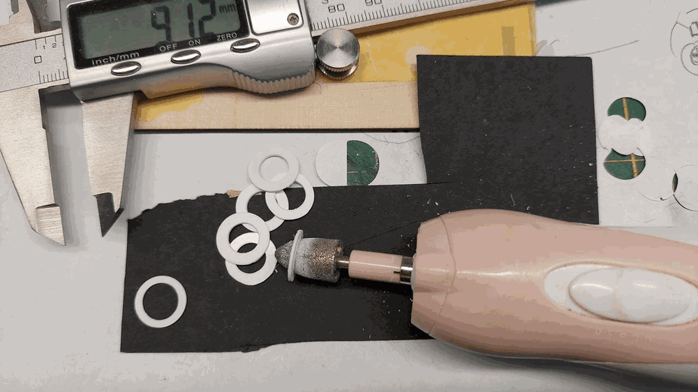 683231655_106b(Copy).thumb.gif.c467c5282d376ee89b15559f2a8312fc.gif