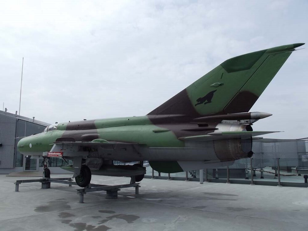 bis047.jpg