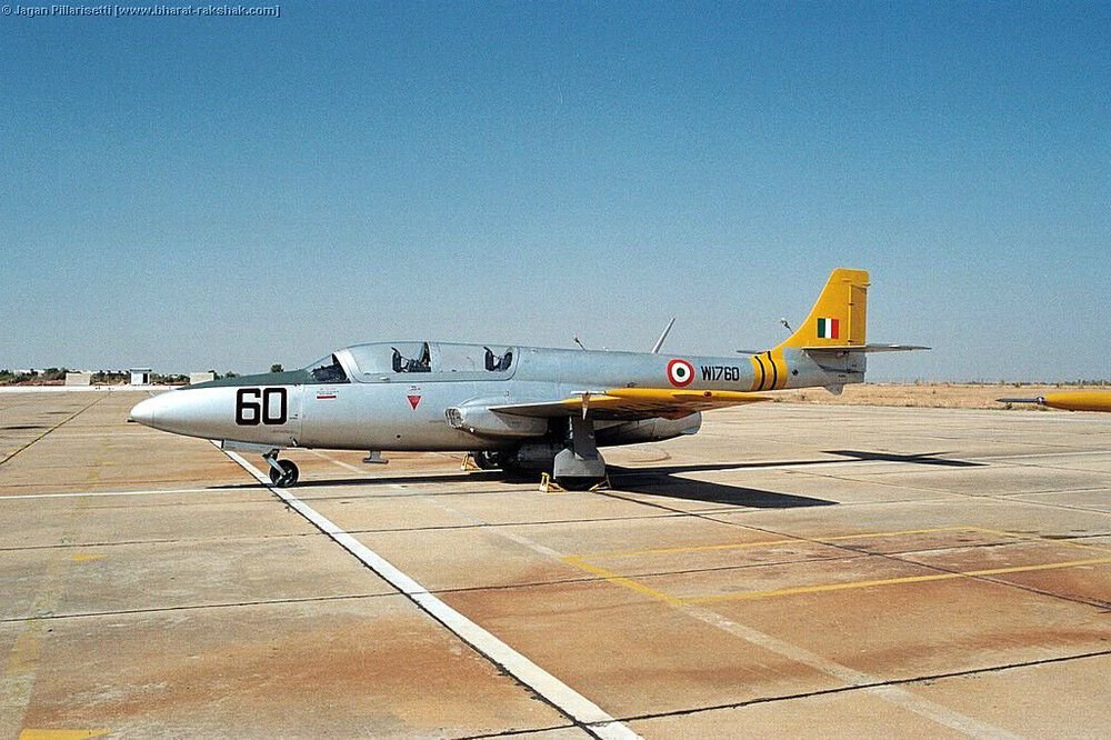 Iskra-Aircraft-10.jpg