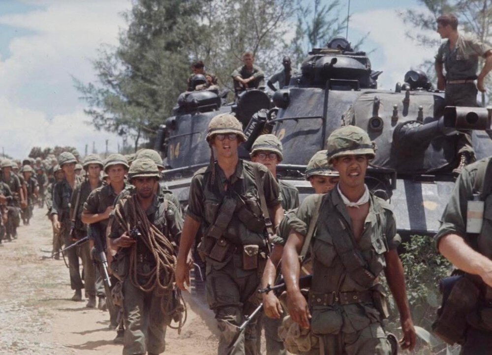 1094671432_USMarinesM48Wietnam1965_01.thumb.jpg.392f28d96063b8bb5e8bd3d665705cca.jpg