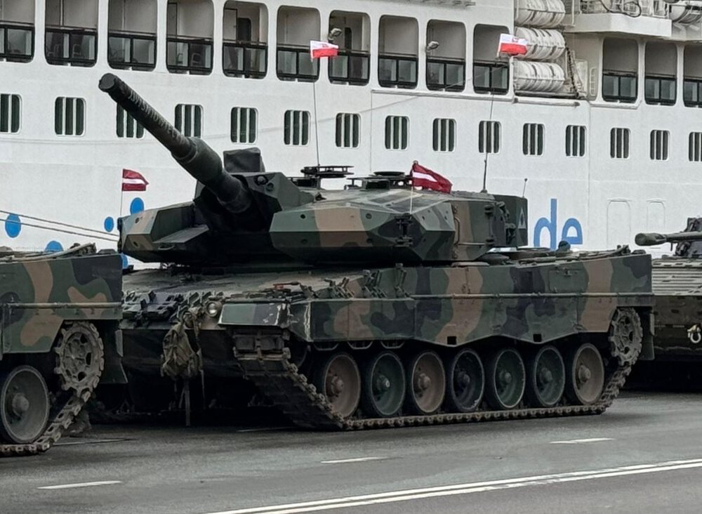 J.WIŚNIOWIECKI 1.jpg