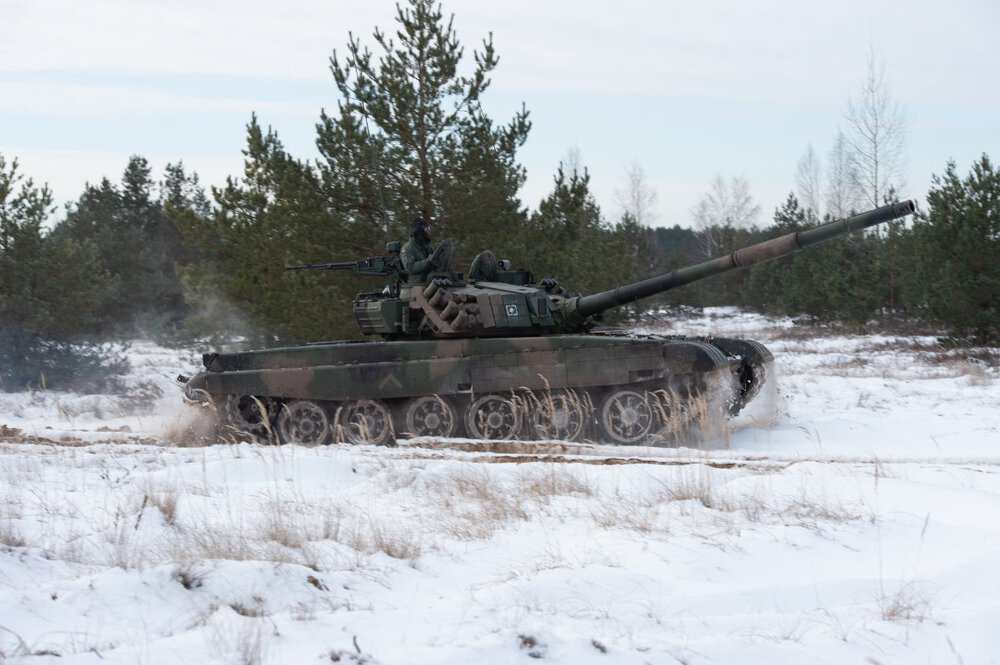 CRYSTAL ARROW 2021.jpg