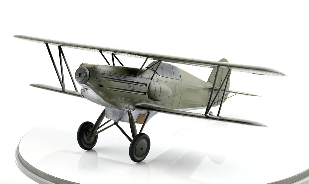 Avia 05.jpg