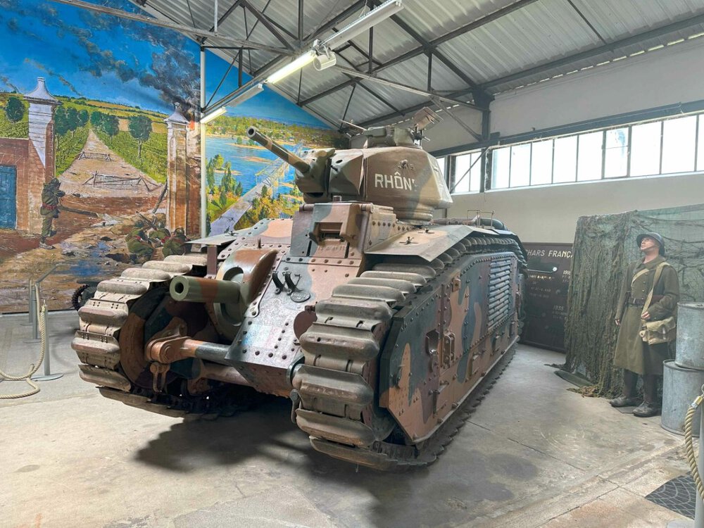 Salle-france-40-B1-bis--scaled.jpg