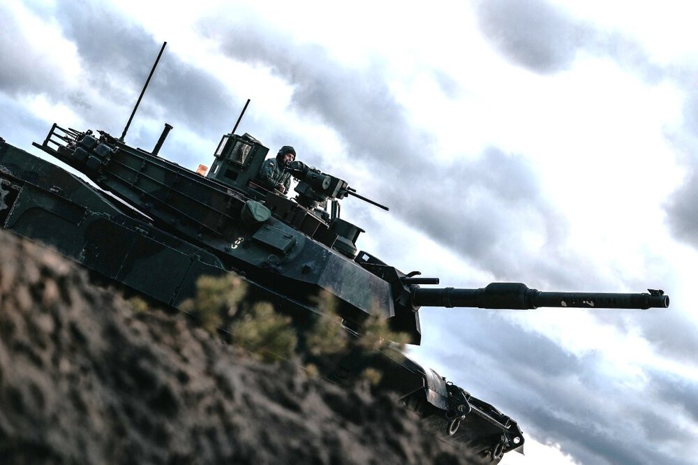 UA 0870T b1.jpg