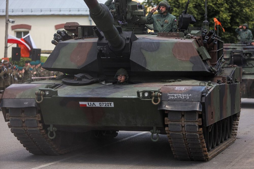 UA 0720T.jpg