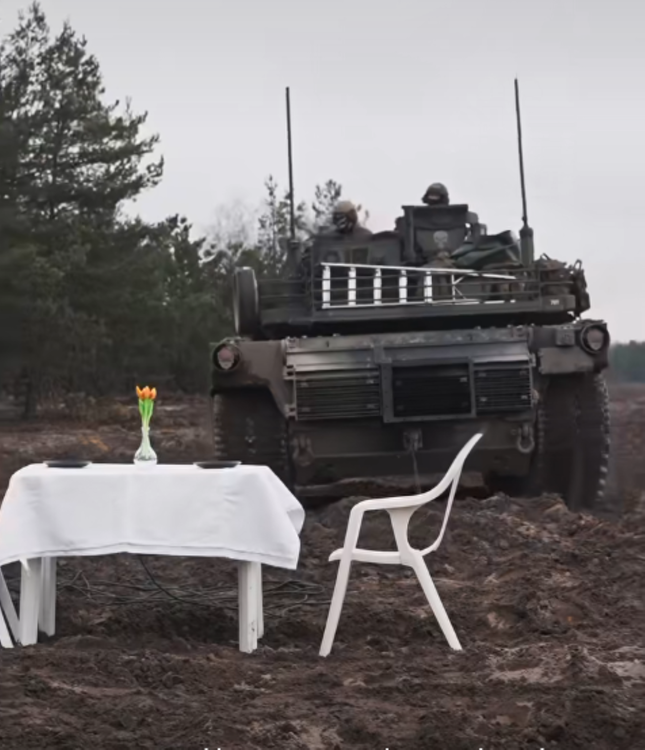 BEKENBAŁER od tyłu.png