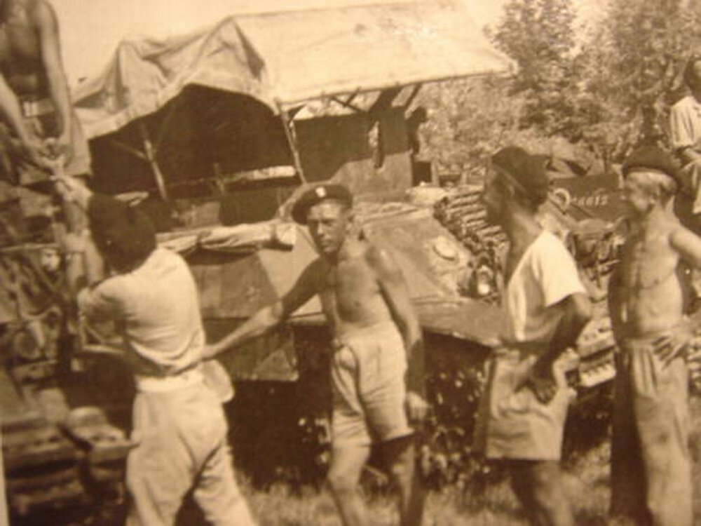 ab19.jpg