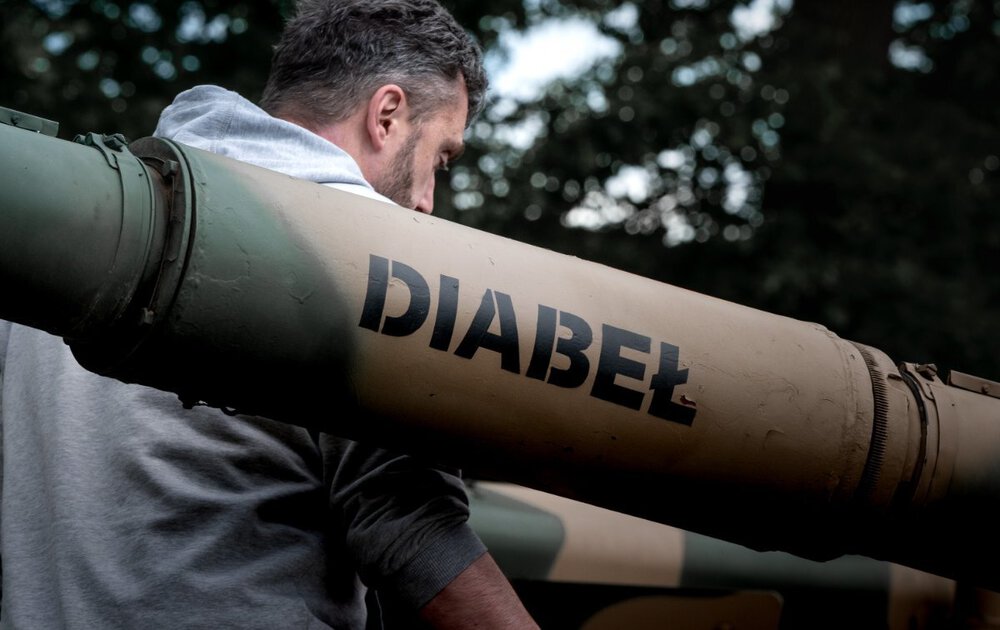DIABEŁ nazwa.jpg