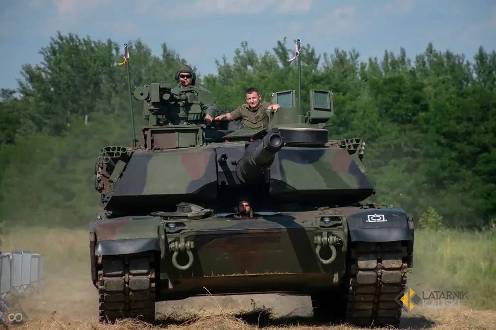 PiknikMilitarnyZielona50.webp