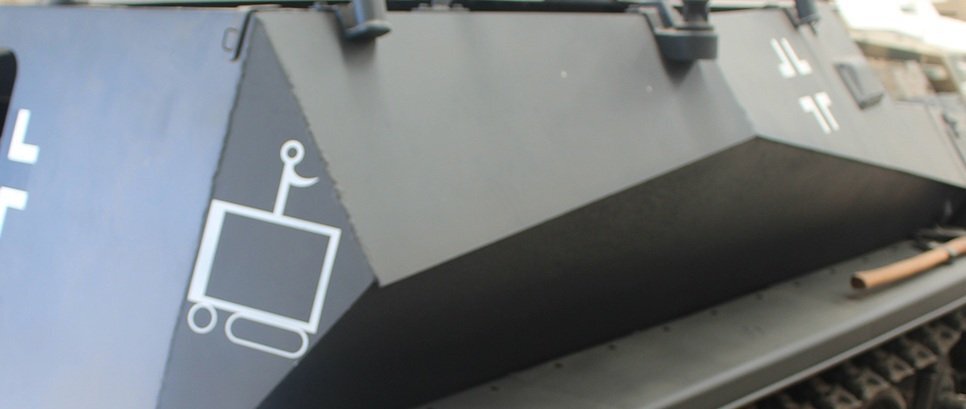 SdKfz250-3AusfARadioCarAAAMCairns201905GraemeMolineux.jpg.382da1b567577d7fbaf3cb6232f34cb1.jpg