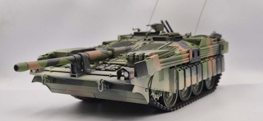 Strv 103 01.jpg