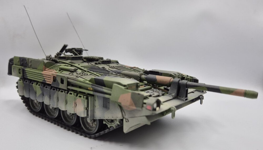 Strv 103 09.jpg