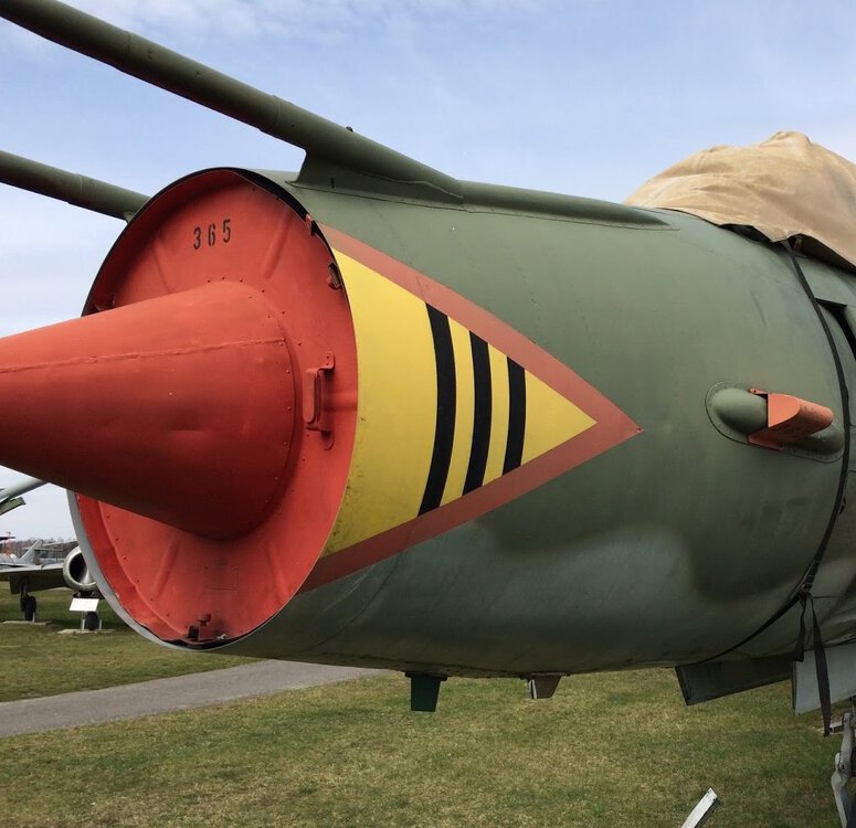 Su22.JPG