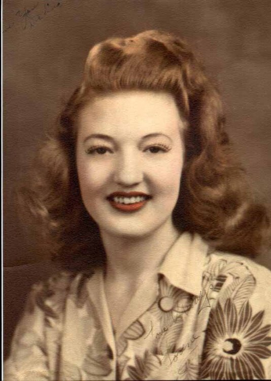 znajdź zdjęcie Stella Lorene Drake Kyler wife of lt. Russel Kyler USAAF.jpg
