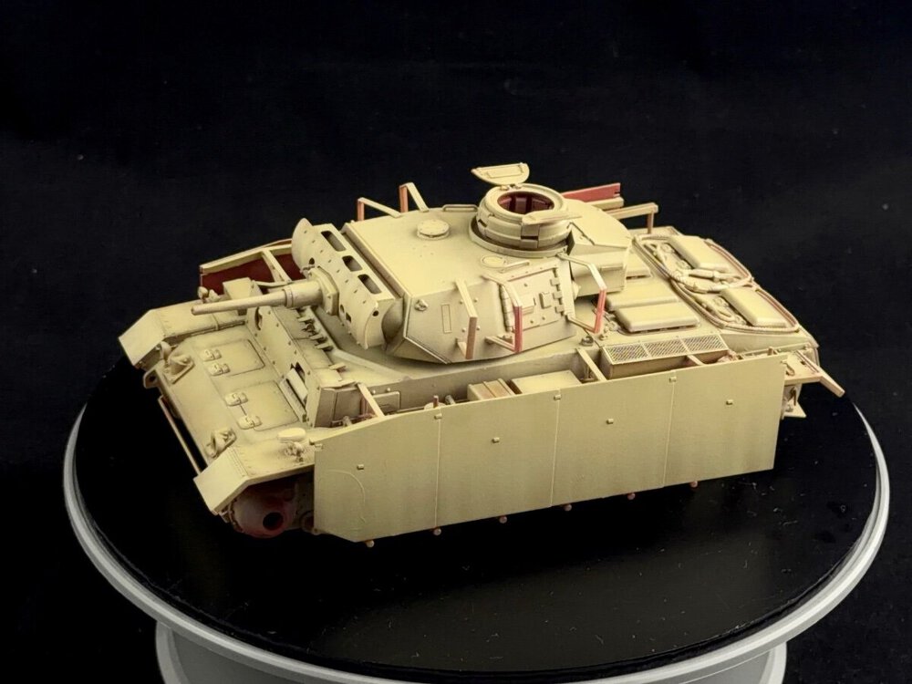 Panzer III Ausf L - 02.jpg