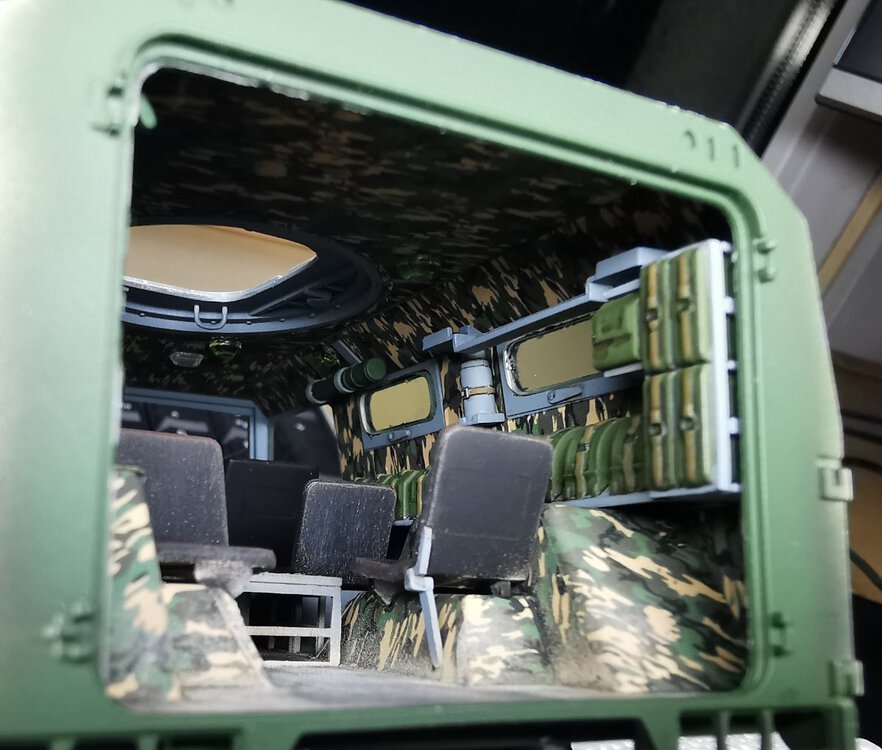 b10.jpg